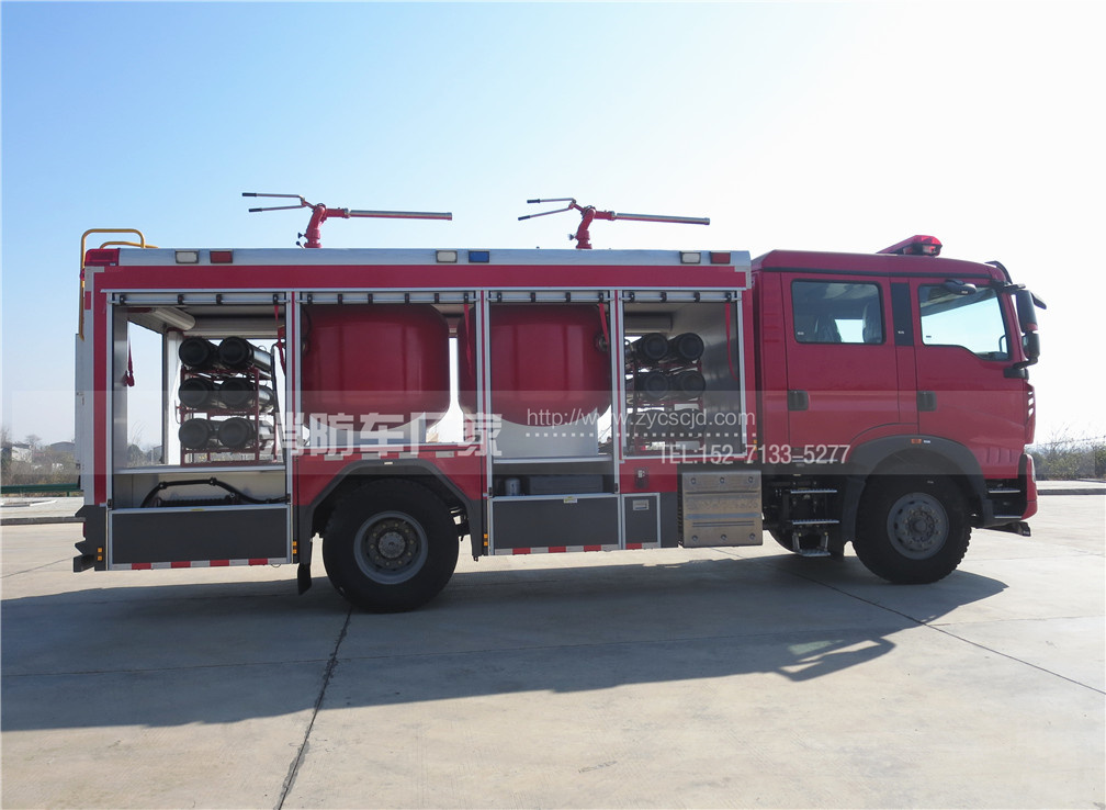 ��������4���ɷ�����܇