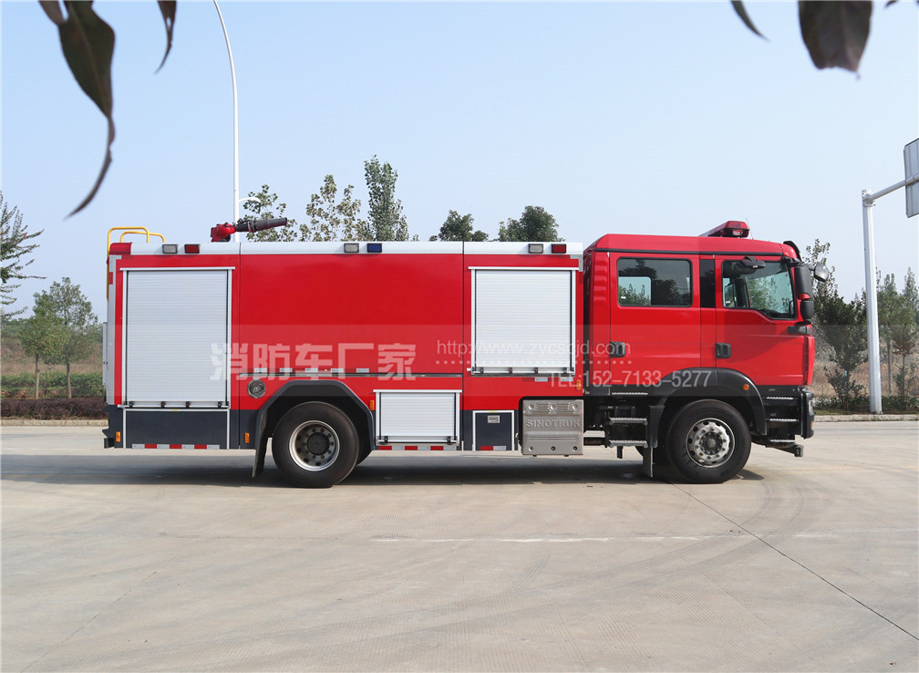 �������ơ��ǵ¿�8����ĭ����܇(ch��)