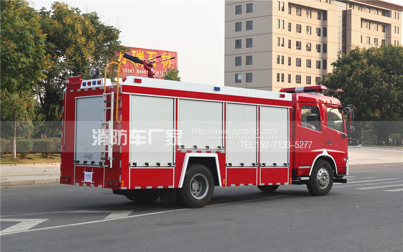 東風(fēng)天錦6噸泡沫消防車(chē) 東風(fēng)天錦6噸泡沫消防車(chē)