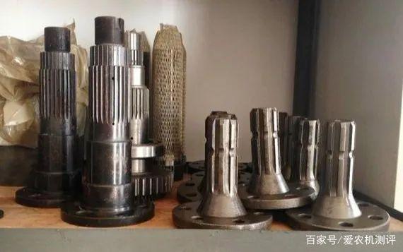 旋耕機(jī)如何調(diào)整使用?高級(jí)工程師是這樣建議的