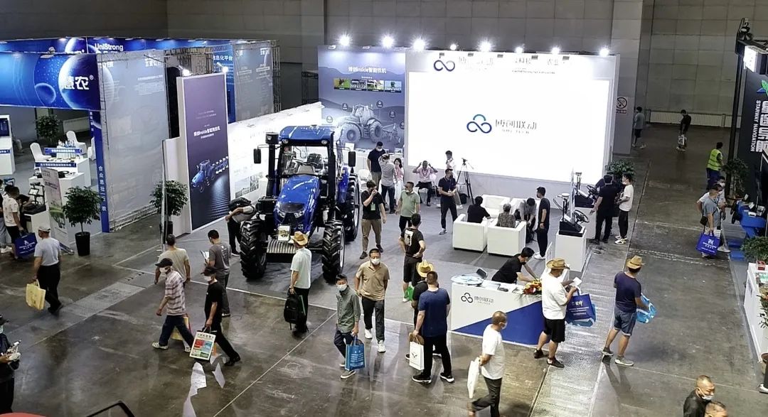 智能農(nóng)機落地新疆，交卷！